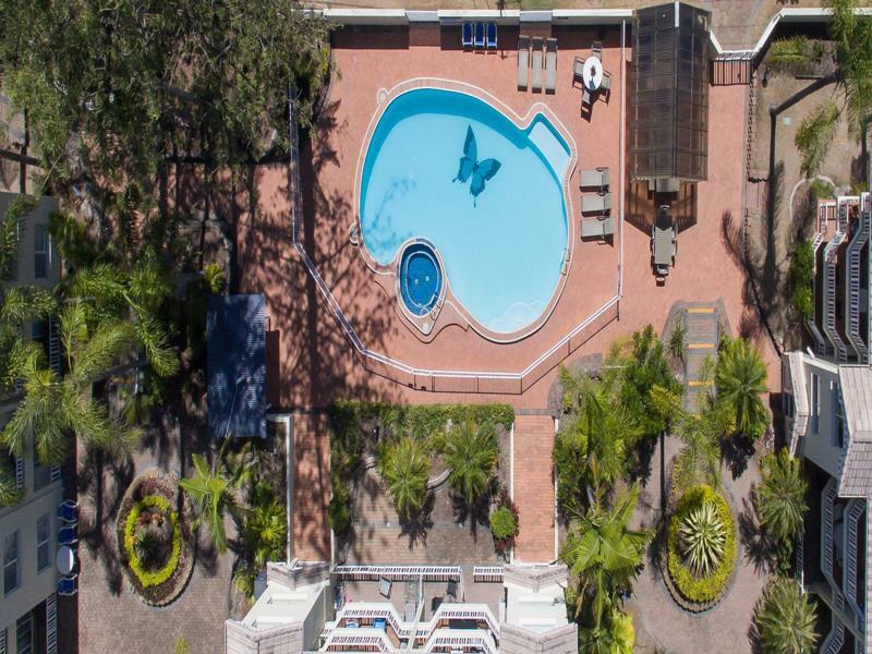 Surfers Tradewinds Hotel Gold Coast Exterior photo